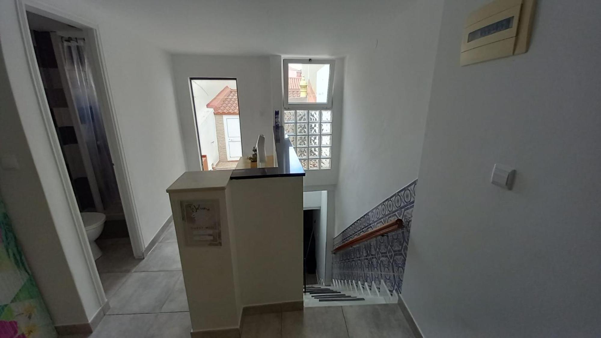 Alvito Guest House - Comfortable Room With Private Bathroom Lisboa Eksteriør billede